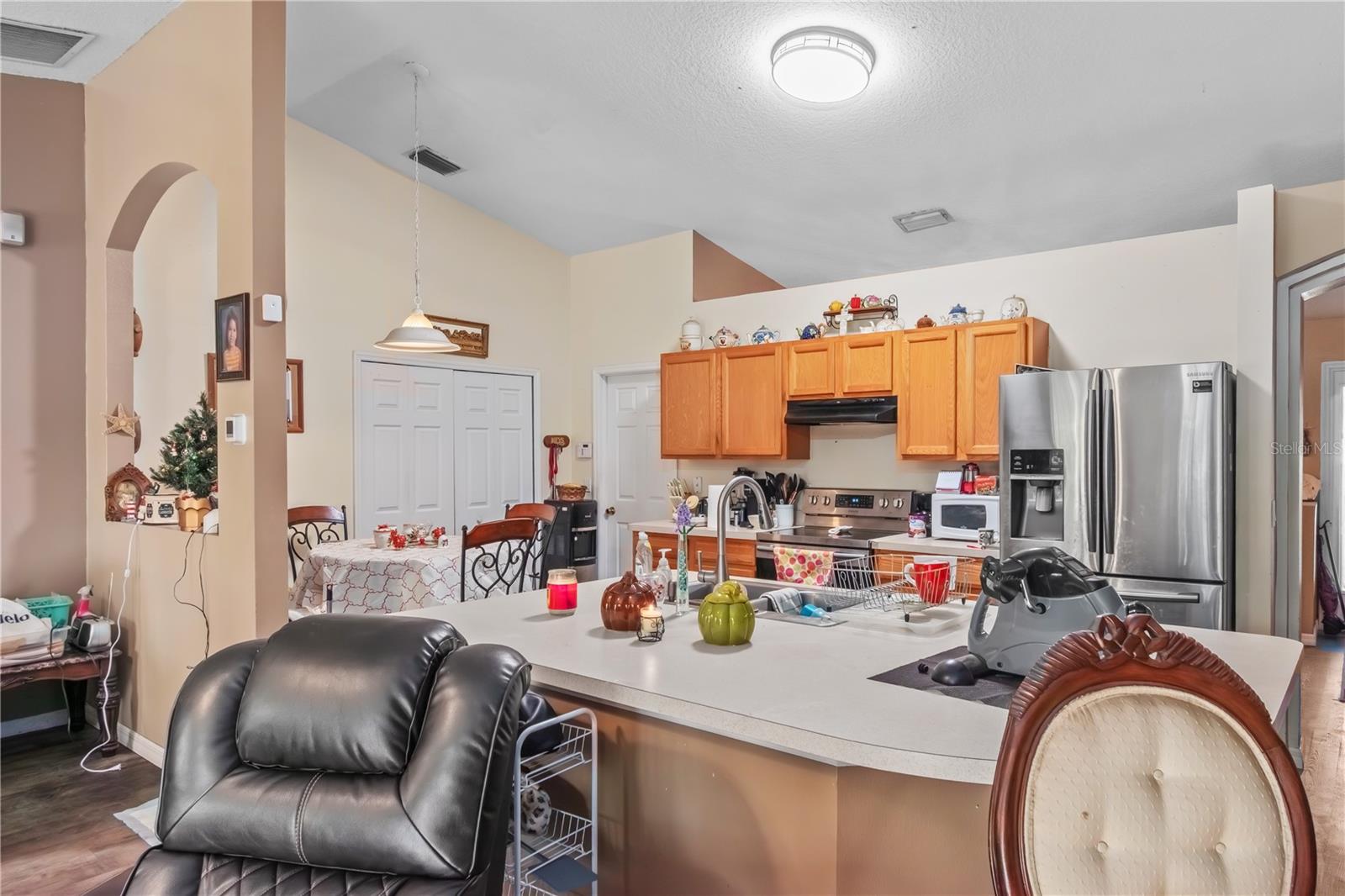 Image 20 of 46 For 49 Hemlock Trace