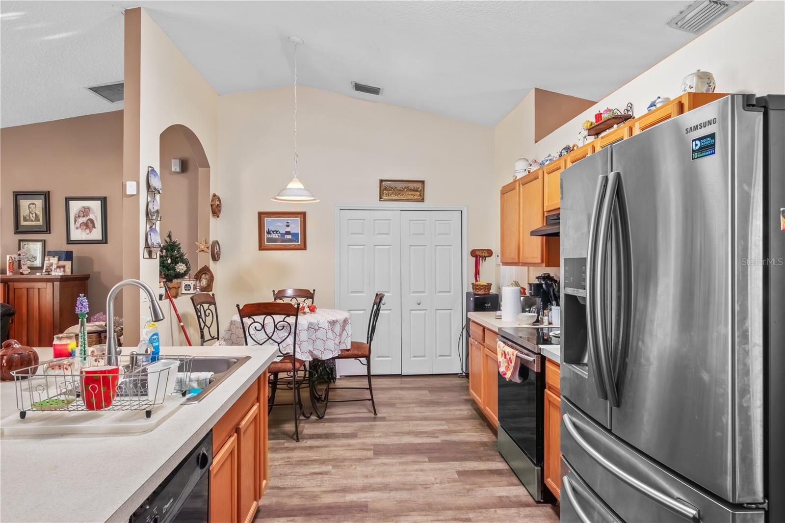 Image 21 of 46 For 49 Hemlock Trace