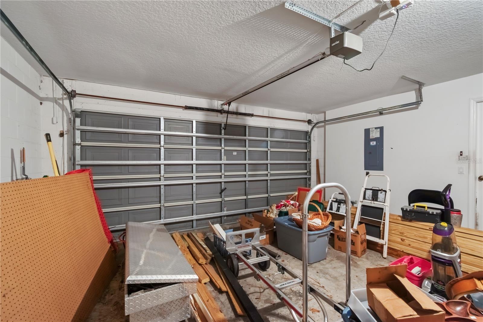 Image 30 of 46 For 49 Hemlock Trace