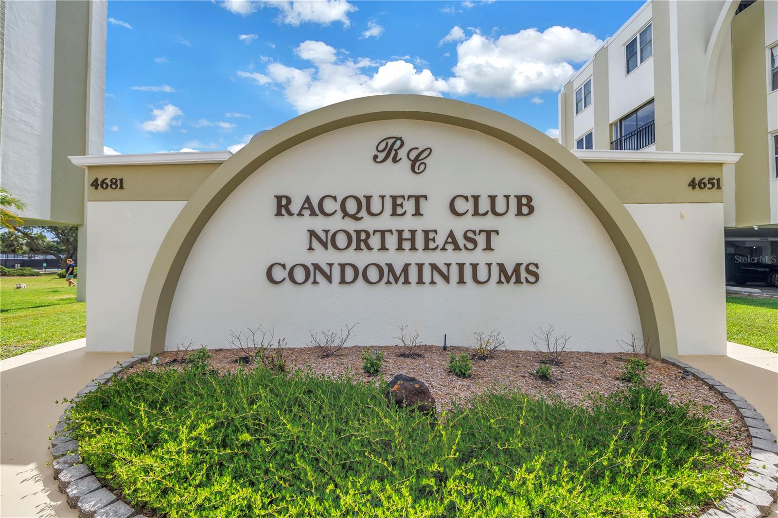 Details for 4651 1st Street Ne 402, ST PETERSBURG, FL 33703