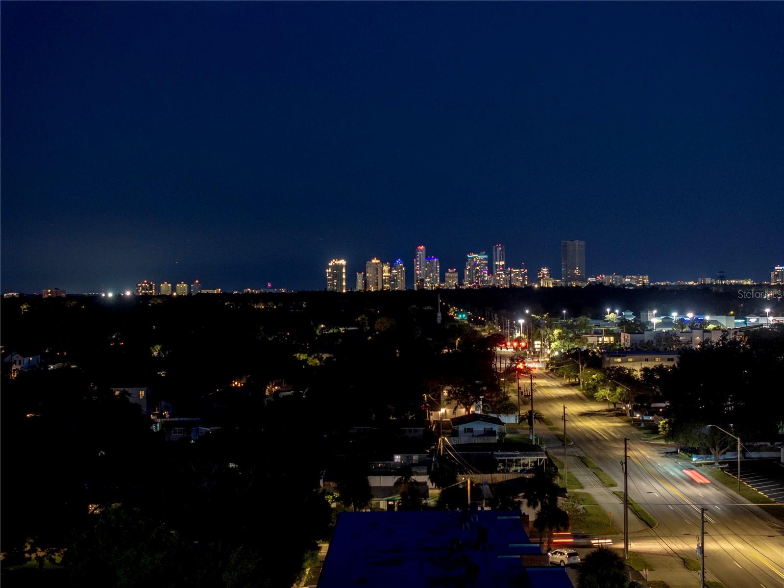 Image 32 of 32 For 4651 1st Street Ne 402