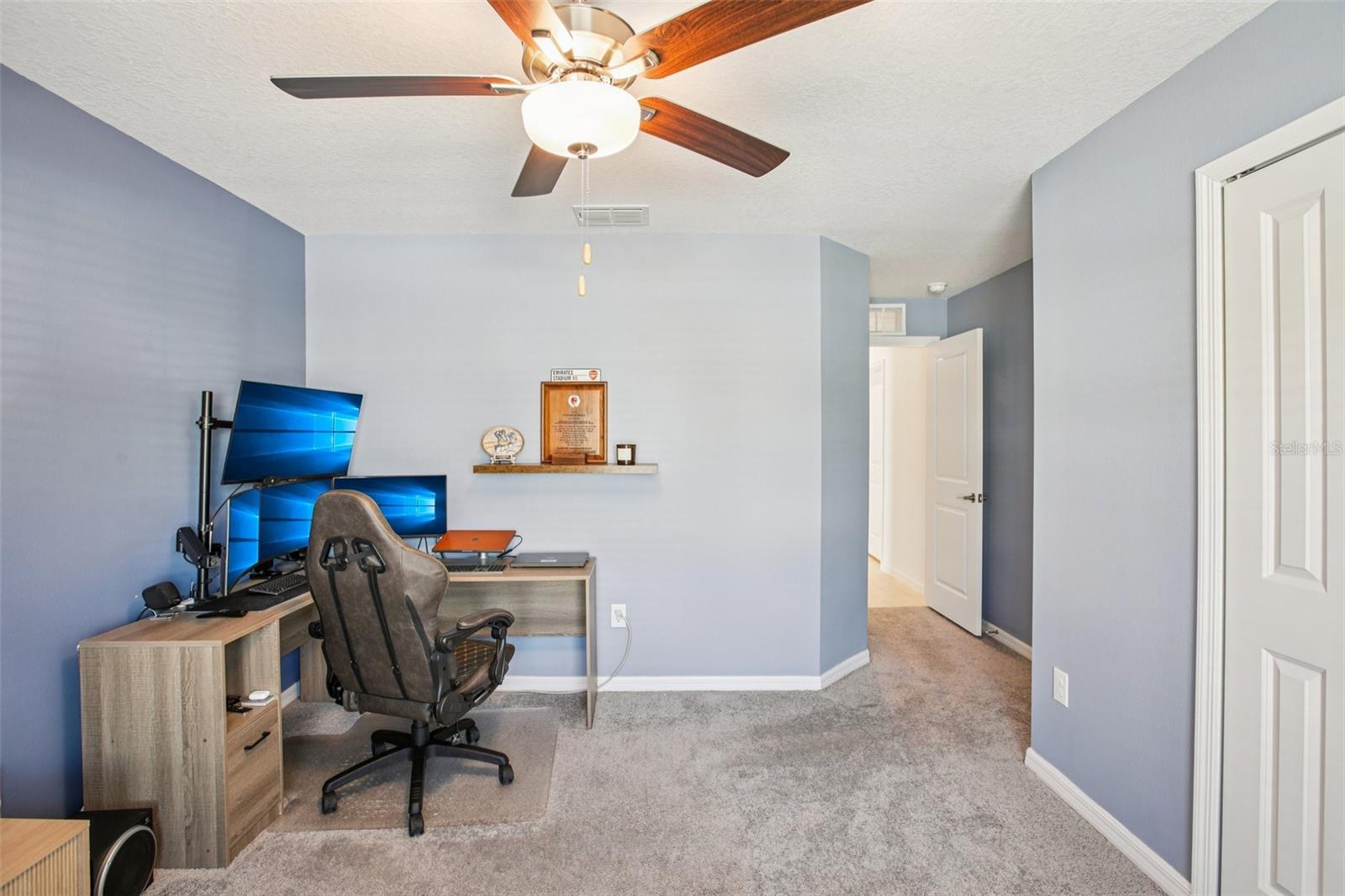 Image 28 of 44 For 22162 Nebula Way