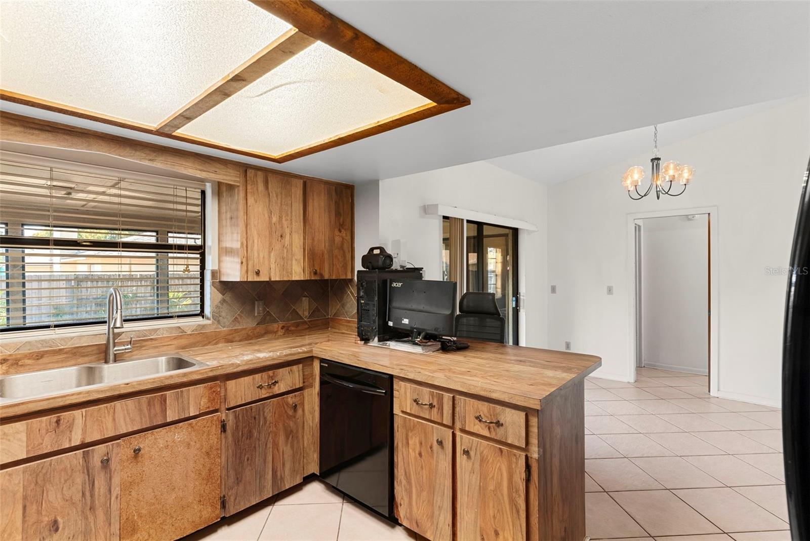 Image 15 of 38 For 5506 Bluejay Lane