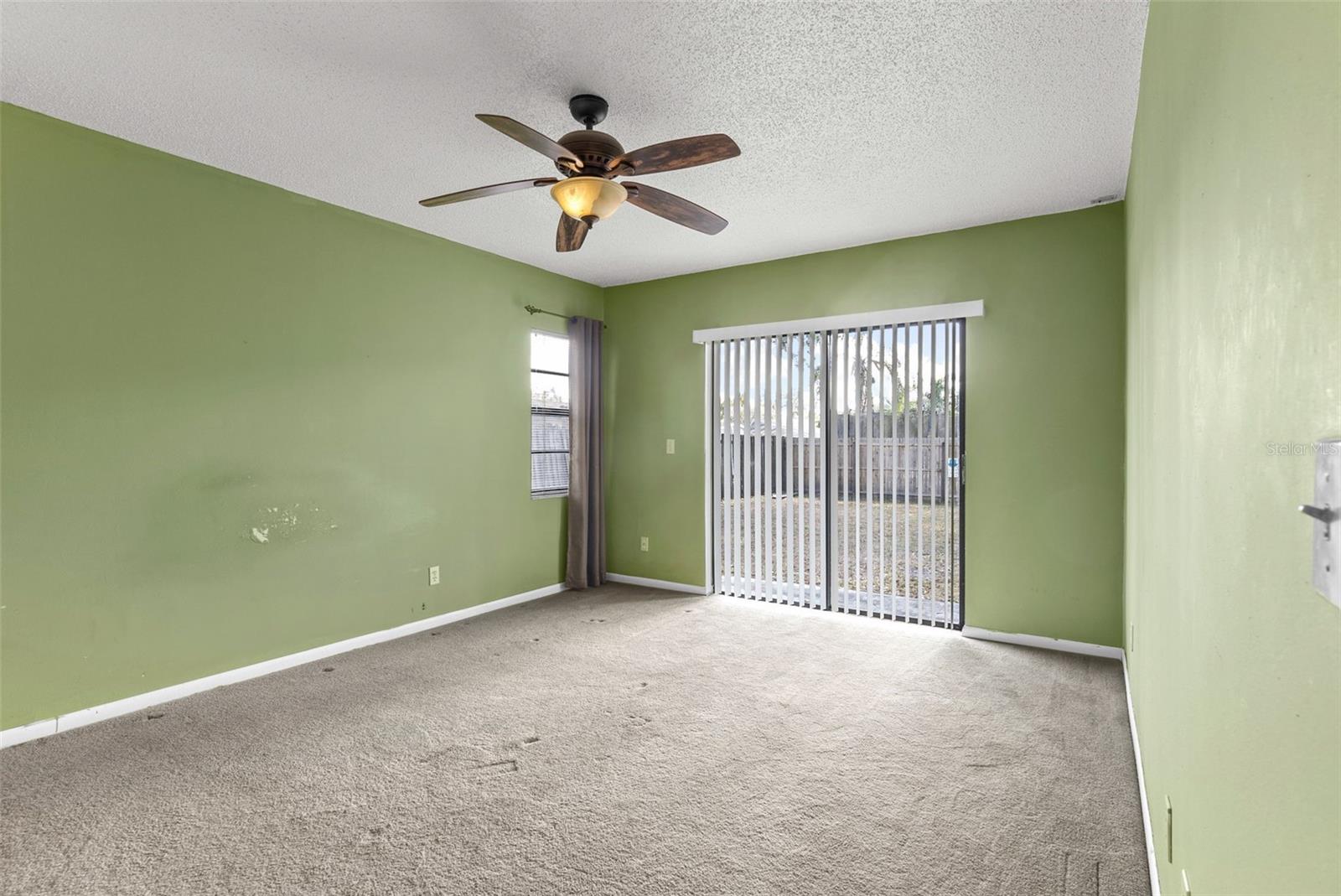 Image 17 of 38 For 5506 Bluejay Lane