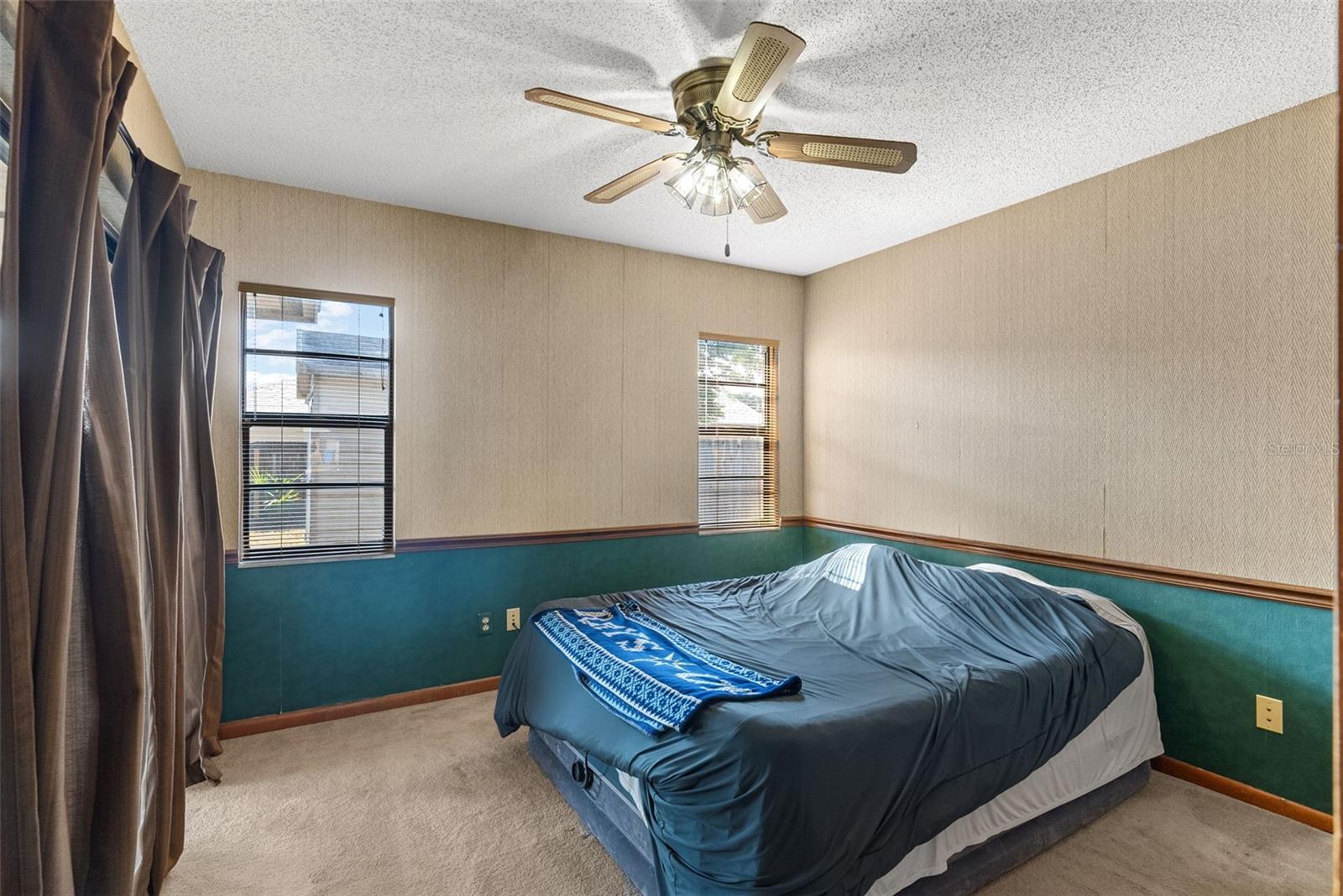 Image 27 of 38 For 5506 Bluejay Lane