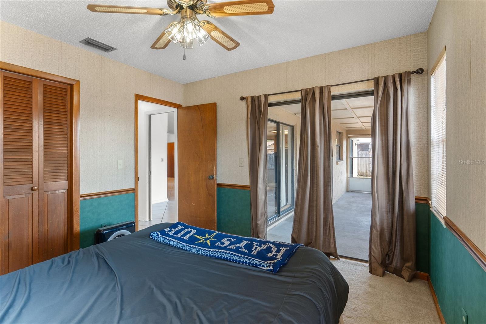 Image 28 of 38 For 5506 Bluejay Lane