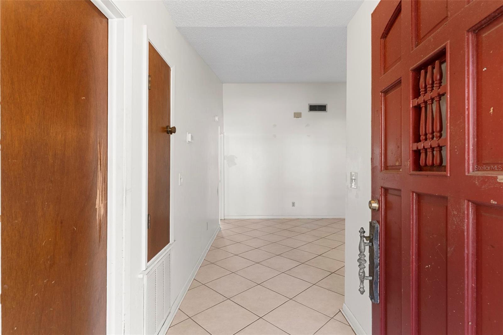 Image 6 of 38 For 5506 Bluejay Lane