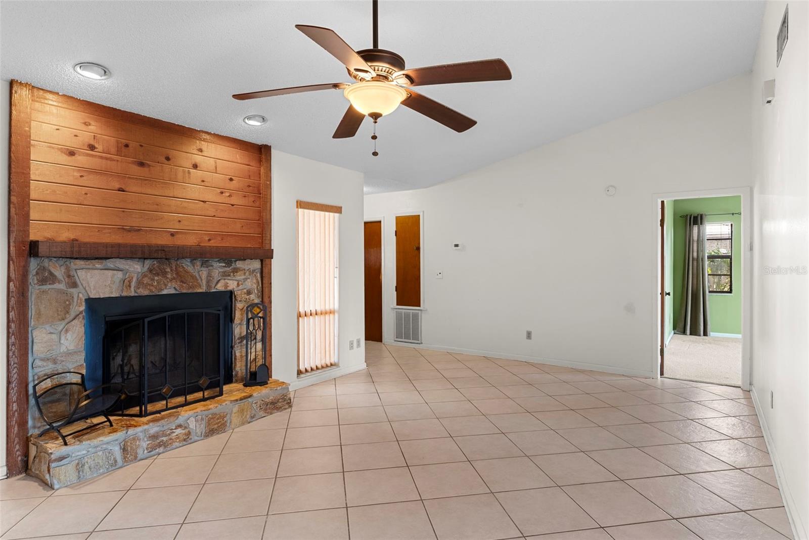 Image 9 of 38 For 5506 Bluejay Lane