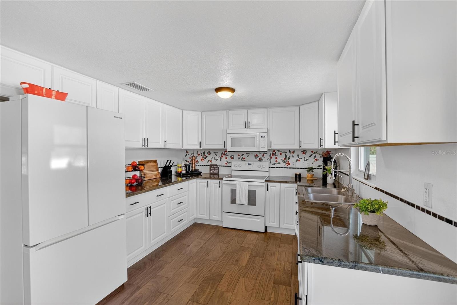 Image 12 of 67 For 4255 Sabal Palm Drive