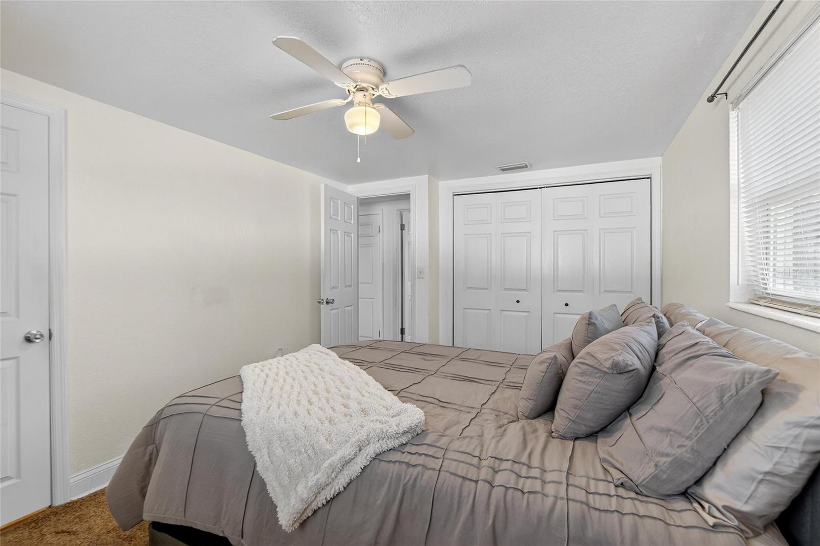 Image 24 of 67 For 4255 Sabal Palm Drive