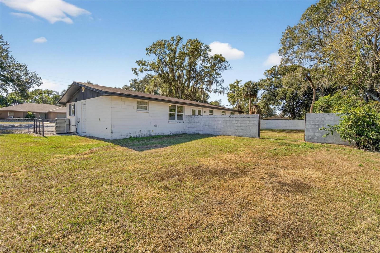 Image 35 of 67 For 4255 Sabal Palm Drive