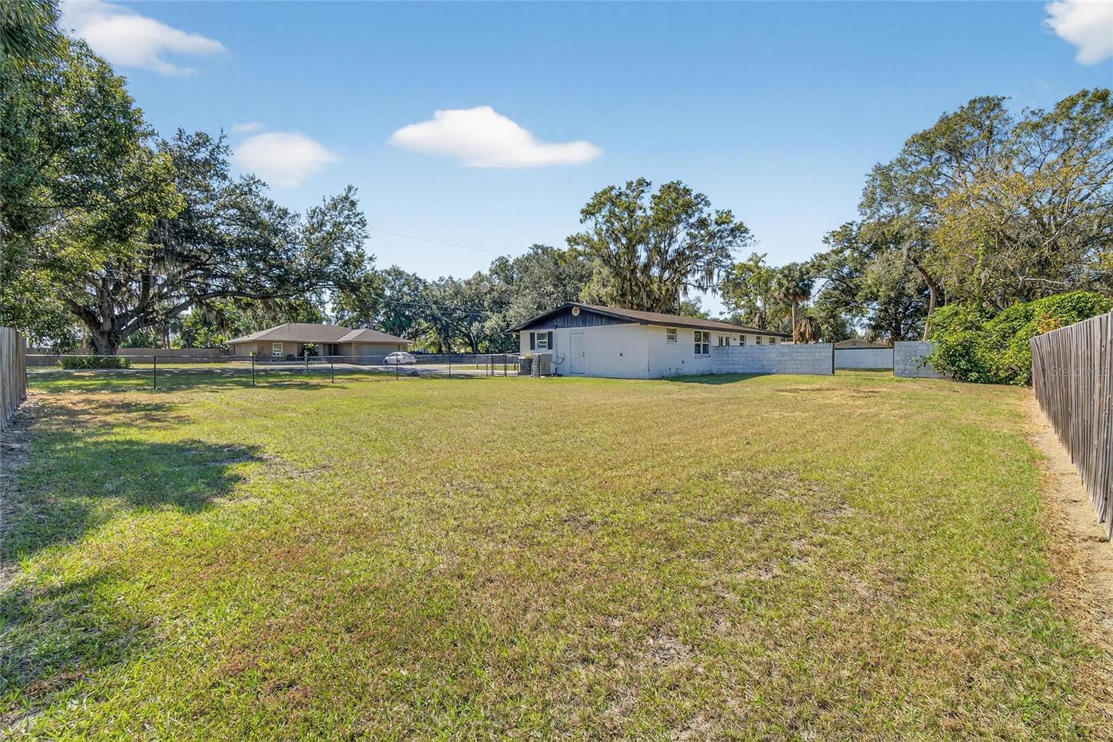 Image 38 of 67 For 4255 Sabal Palm Drive