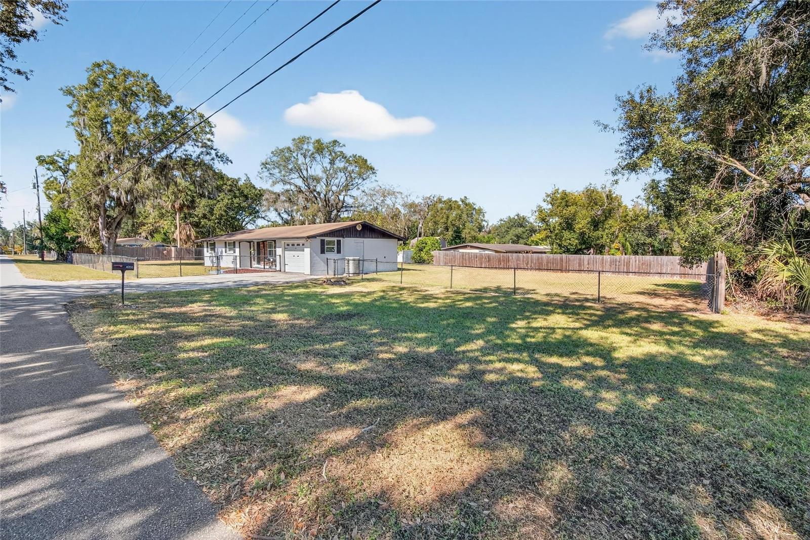 Image 47 of 67 For 4255 Sabal Palm Drive