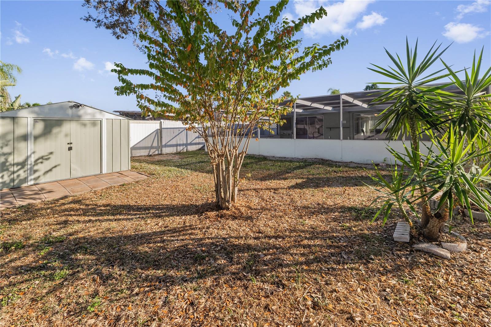 Listing photo id 27 for 7327 Heath Drive