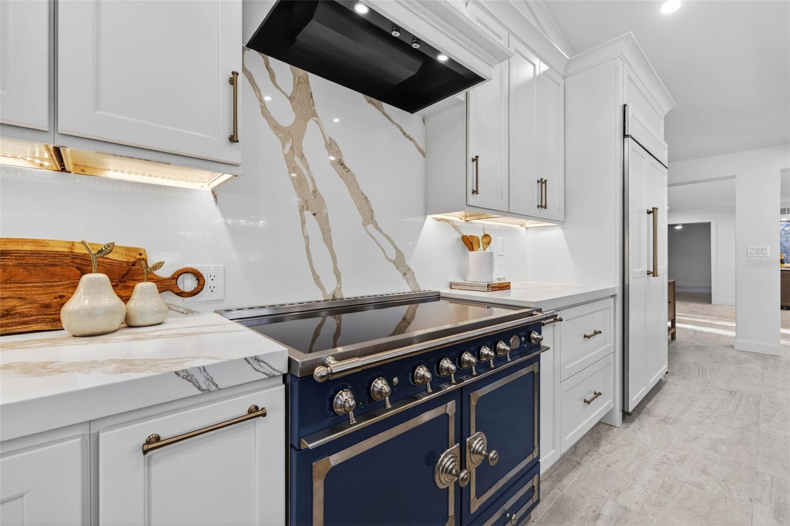 Image 19 of 75 For 1222 Brightwaters Boulevard Ne