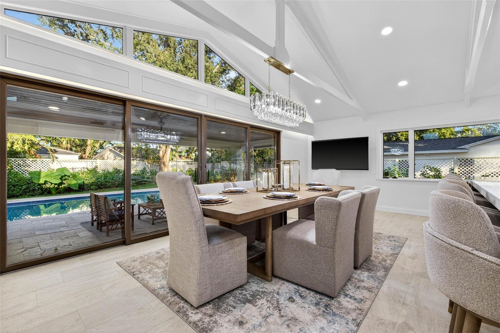 Image 23 of 75 For 1222 Brightwaters Boulevard Ne