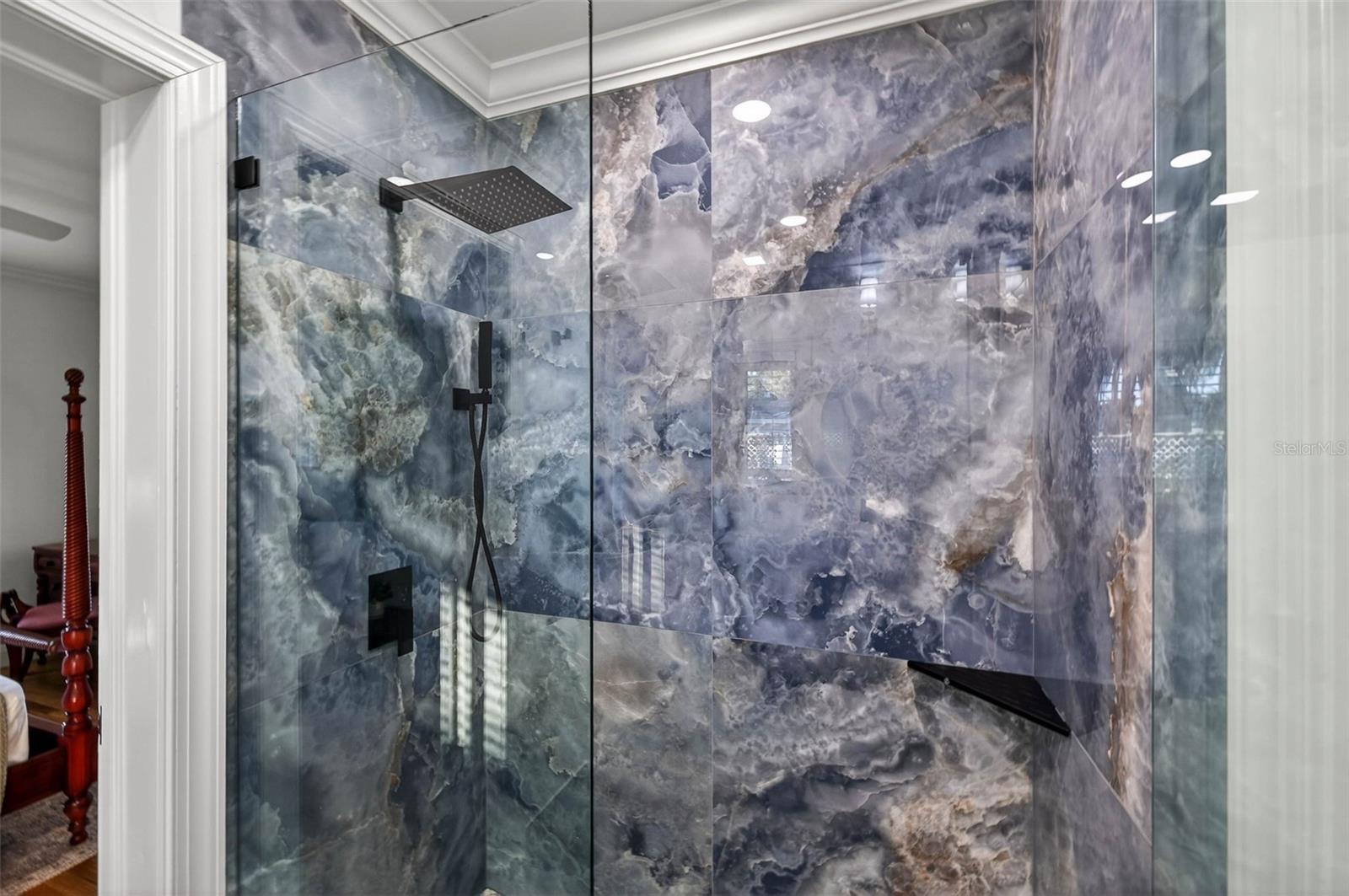 Image 56 of 75 For 1222 Brightwaters Boulevard Ne