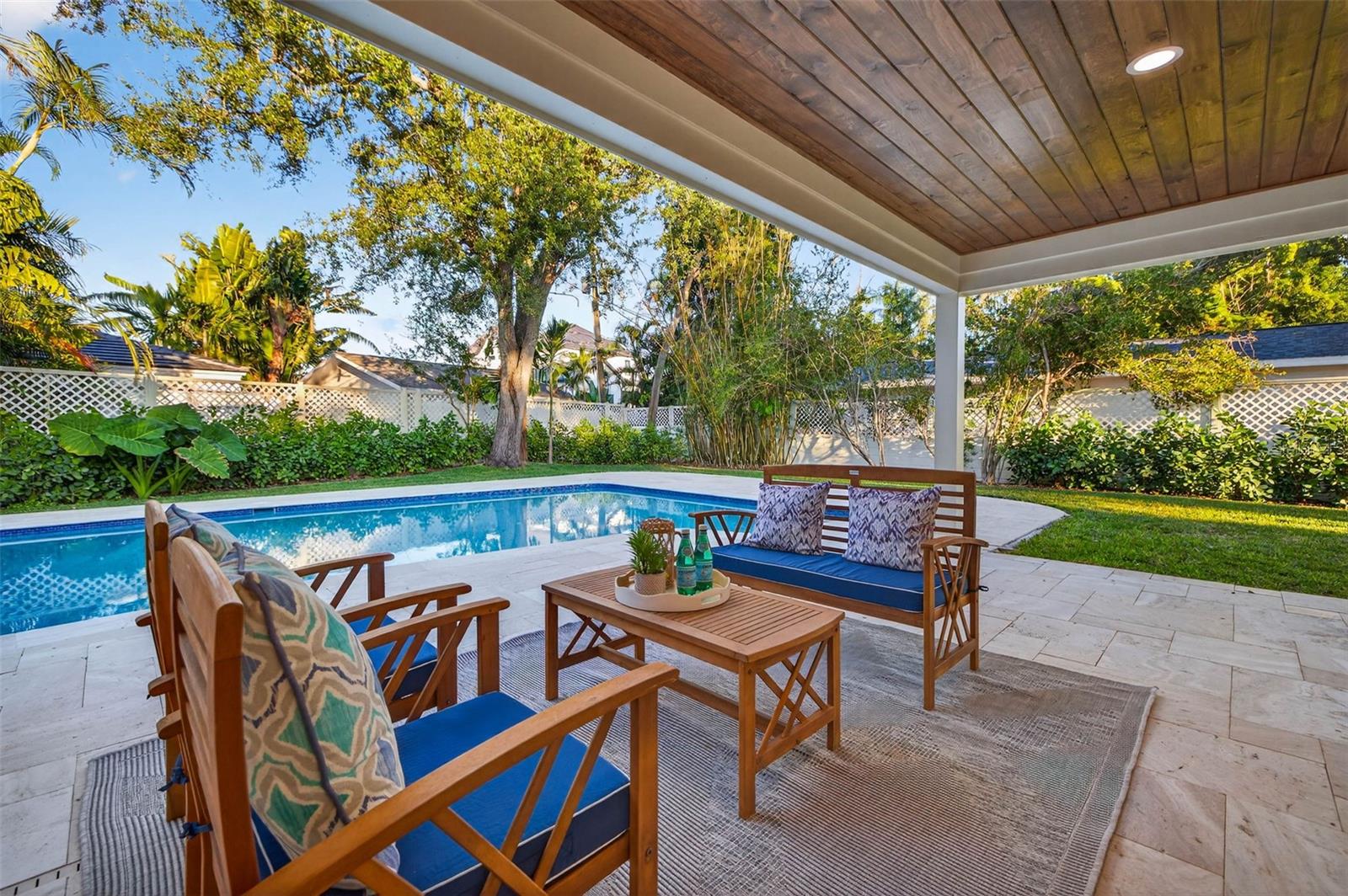 Image 65 of 75 For 1222 Brightwaters Boulevard Ne