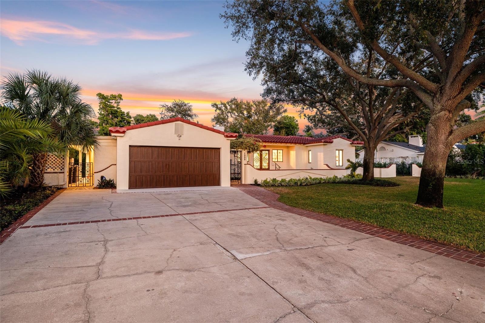 Image 67 of 75 For 1222 Brightwaters Boulevard Ne