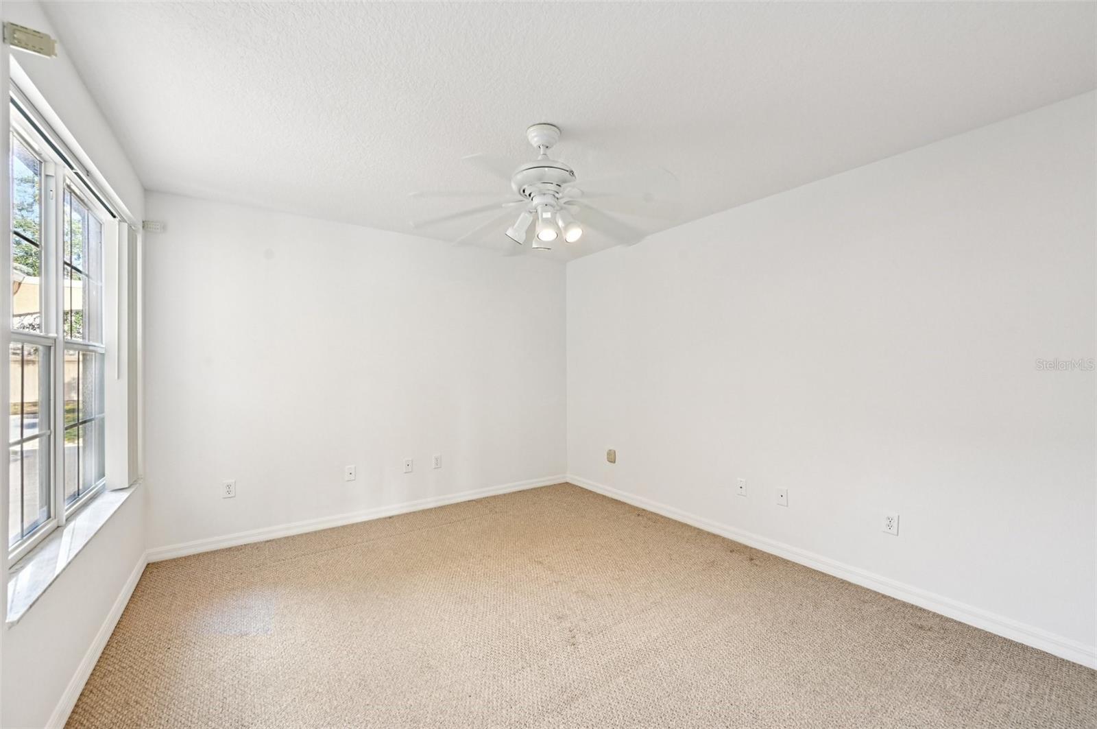 Image 25 of 63 For 6506 7th Avenue Circle W