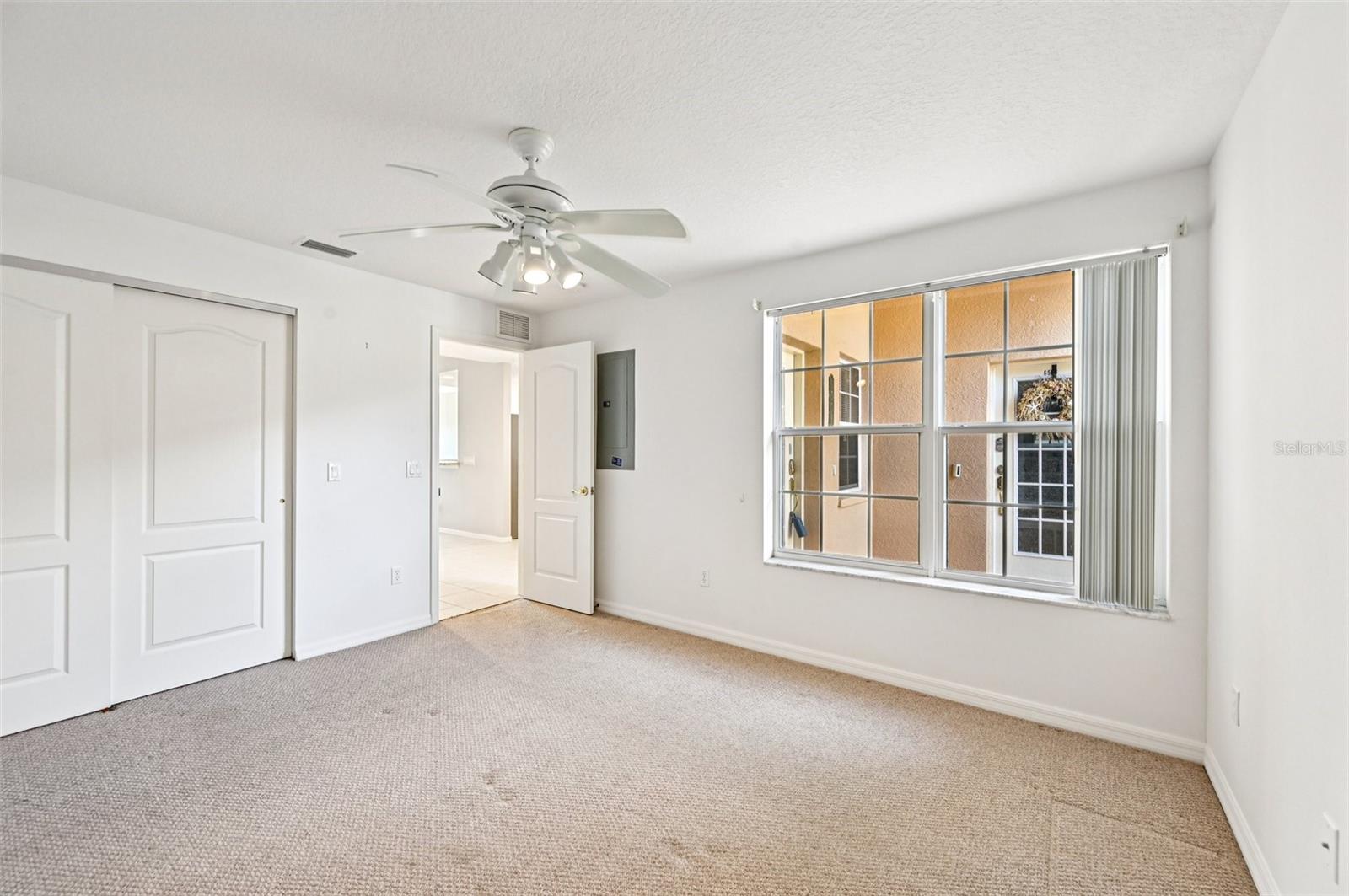 Image 26 of 63 For 6506 7th Avenue Circle W