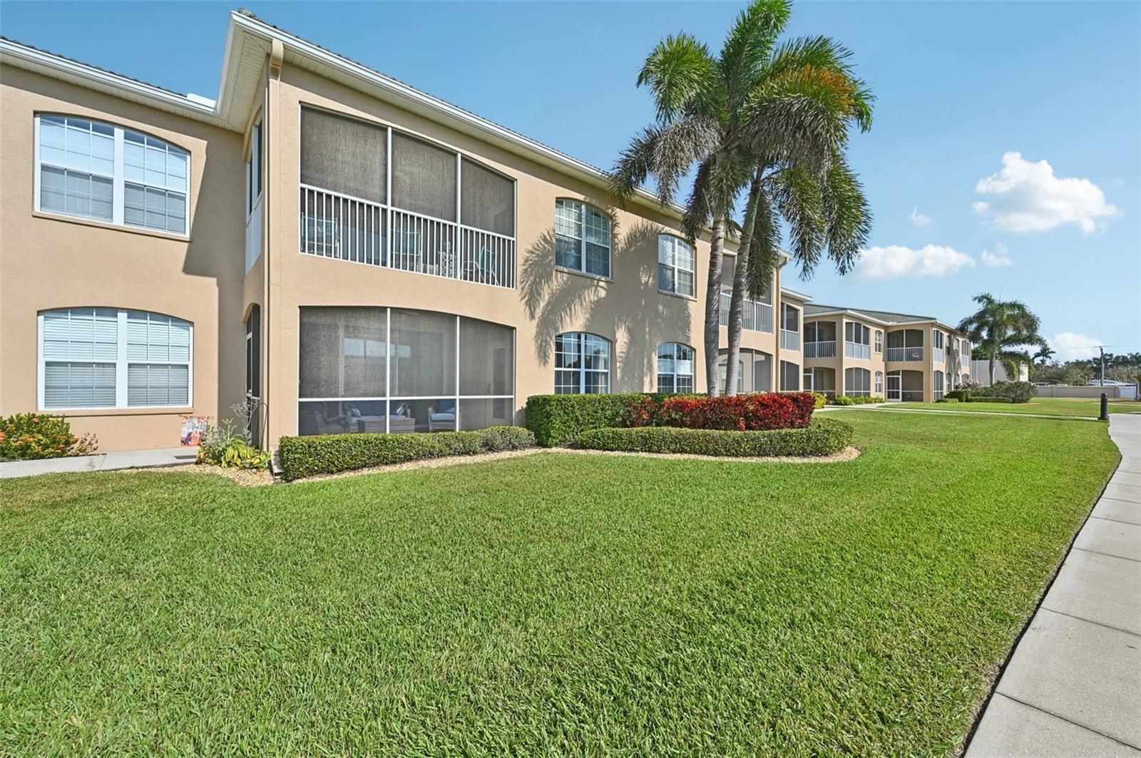 Image 40 of 63 For 6506 7th Avenue Circle W