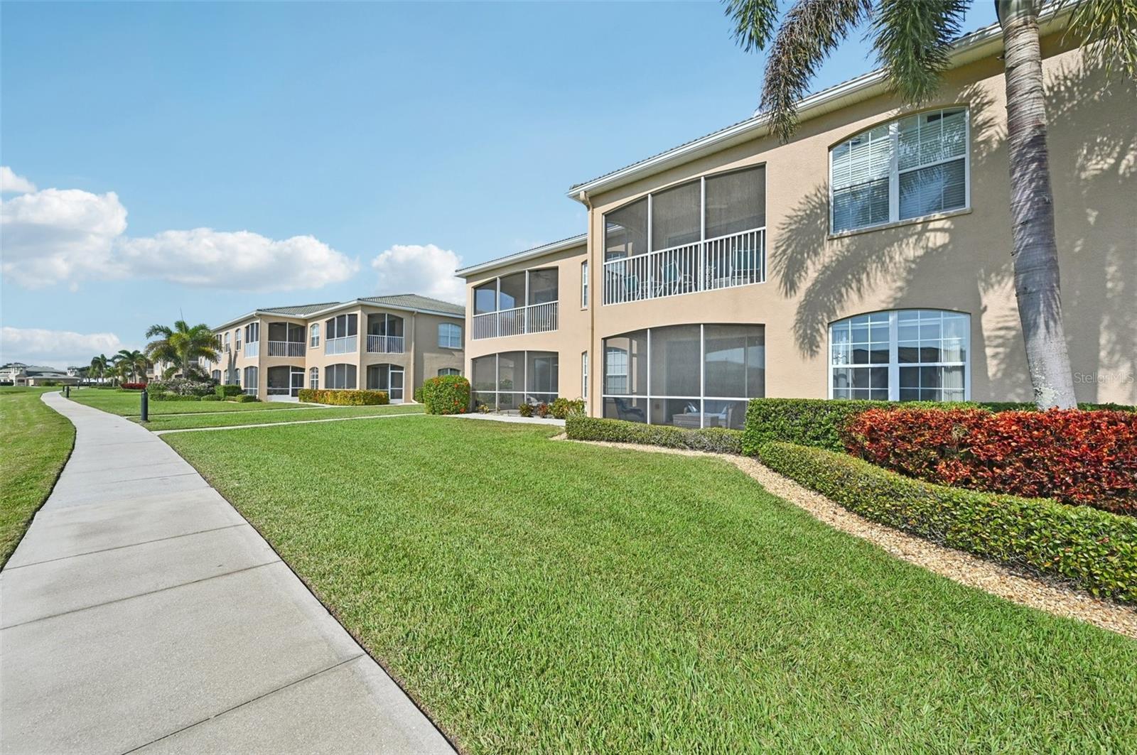 Image 41 of 63 For 6506 7th Avenue Circle W