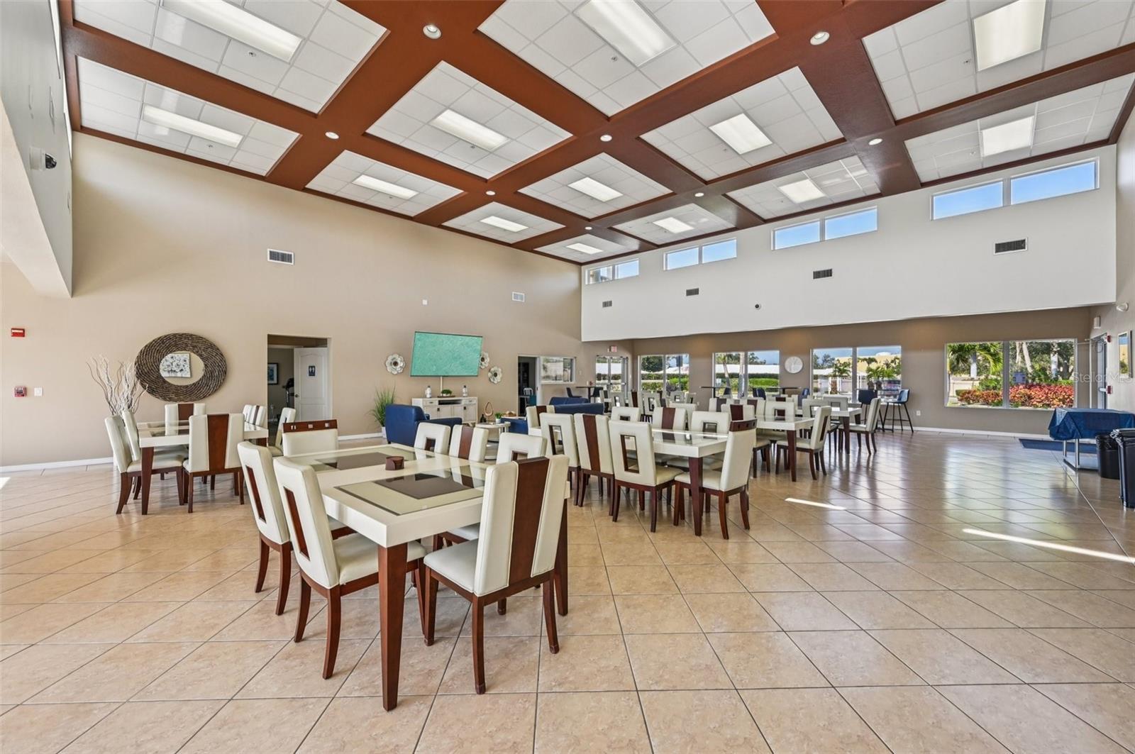 Image 54 of 63 For 6506 7th Avenue Circle W