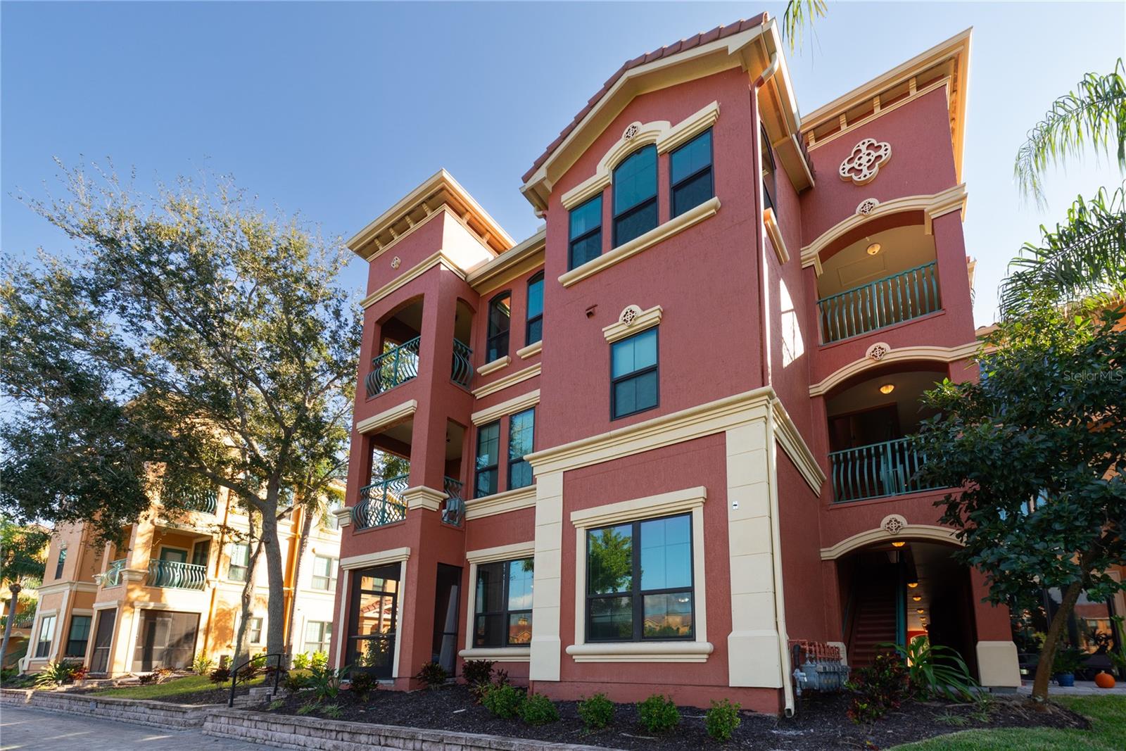 Listing photo id 9 for 2730 Via Tivoli  314b