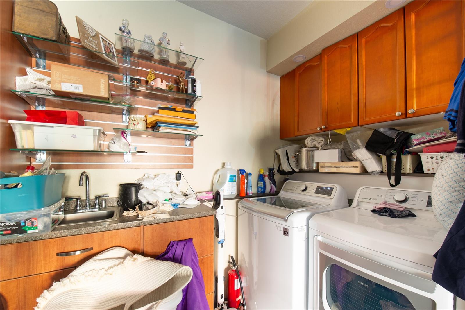 Listing photo id 36 for 2730 Via Tivoli  314b