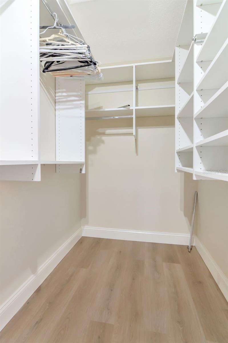 Image 21 of 56 For 775 119th Avenue