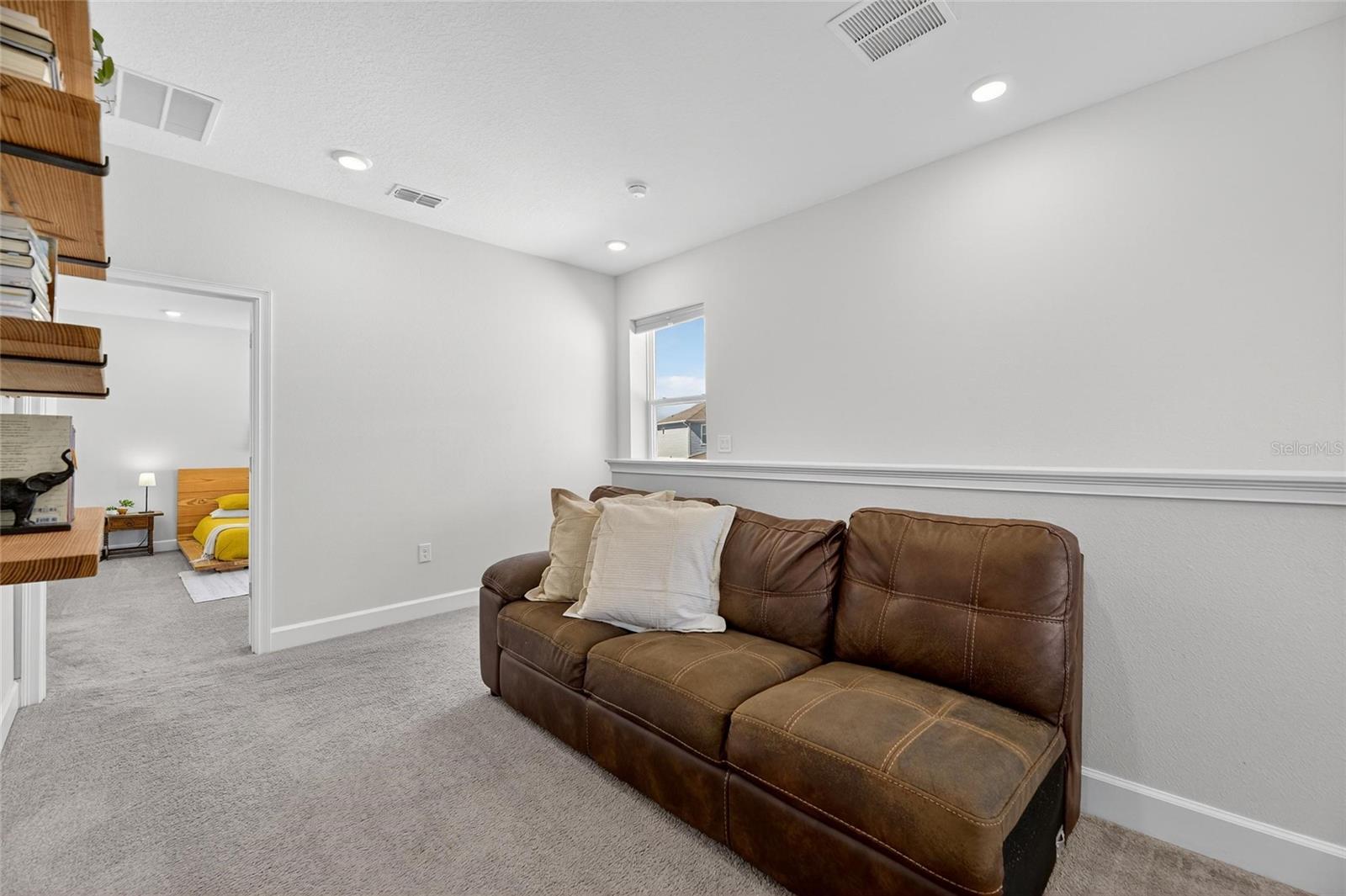 Image 16 of 45 For 324 Blackrock Lane