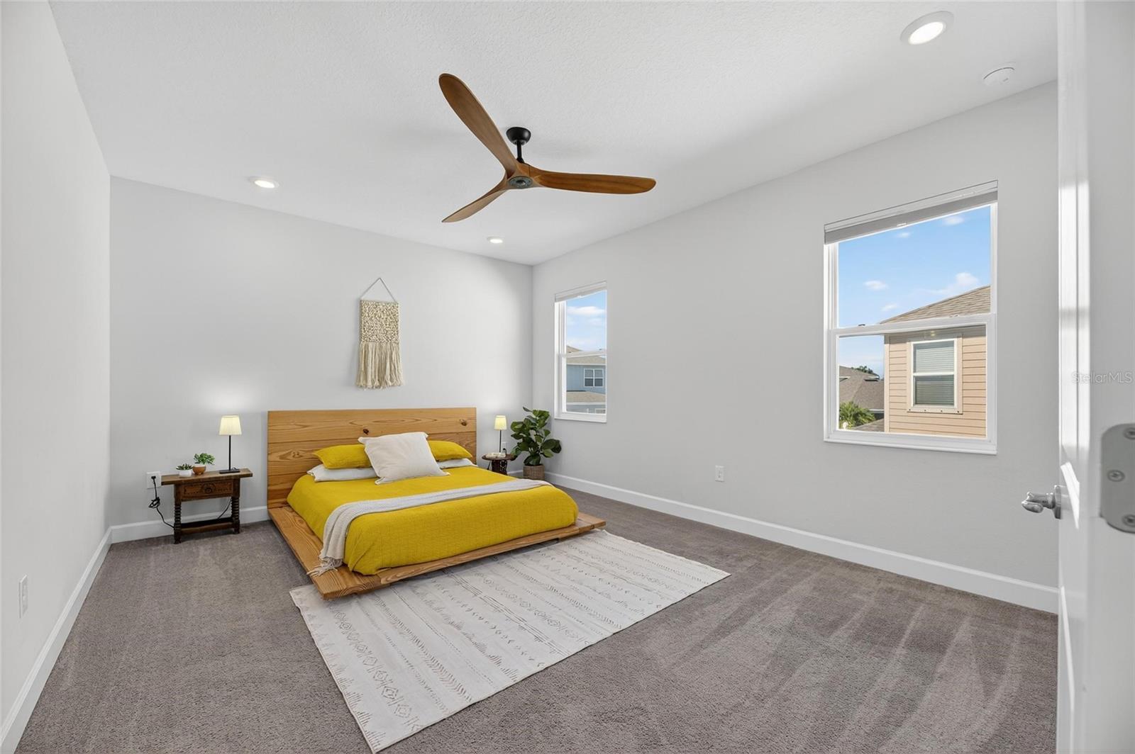 Image 17 of 45 For 324 Blackrock Lane