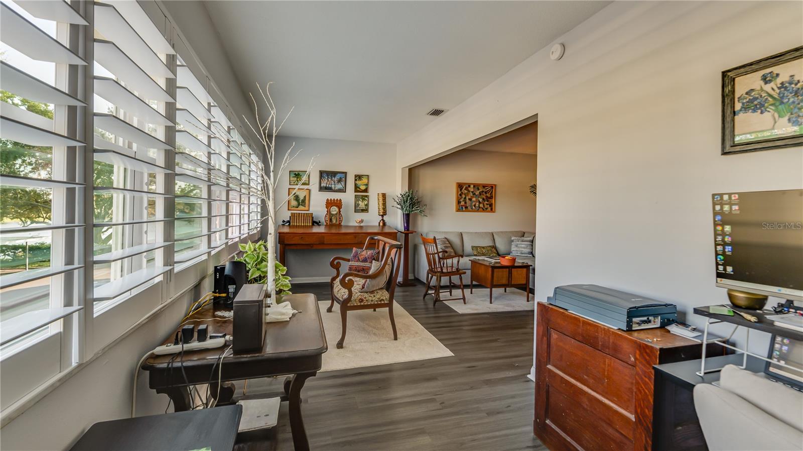 Image 15 of 31 For 3850 13th Avenue N 201