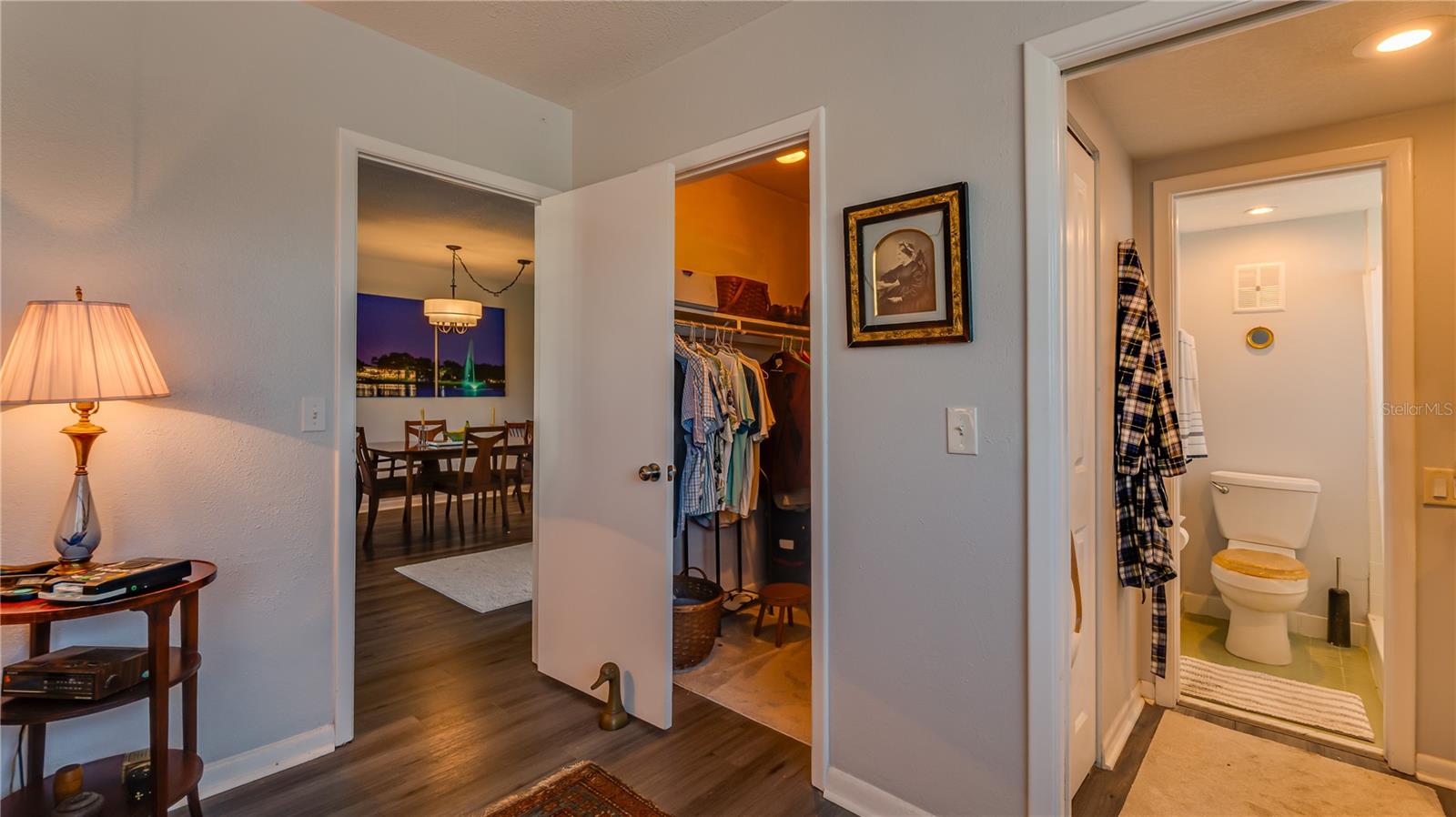 Image 21 of 31 For 3850 13th Avenue N 201