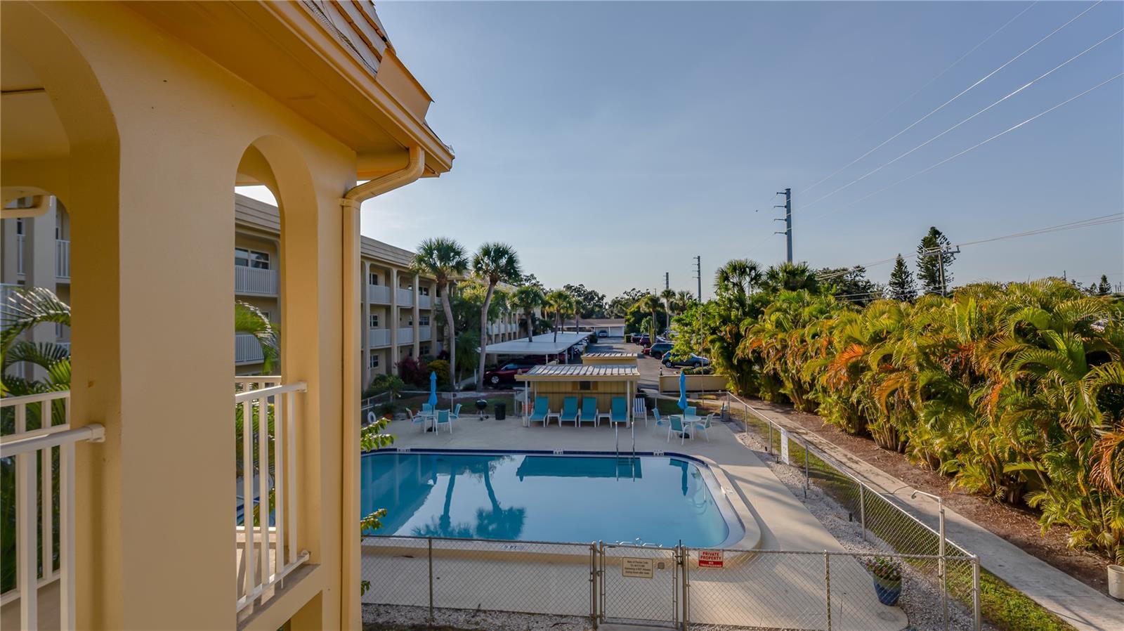 Image 28 of 31 For 3850 13th Avenue N 201