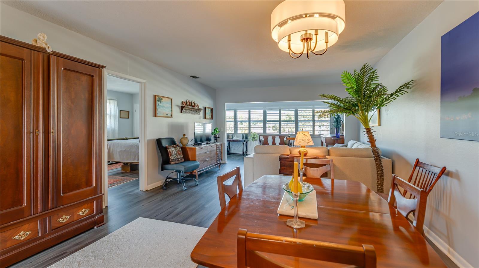 Image 9 of 31 For 3850 13th Avenue N 201