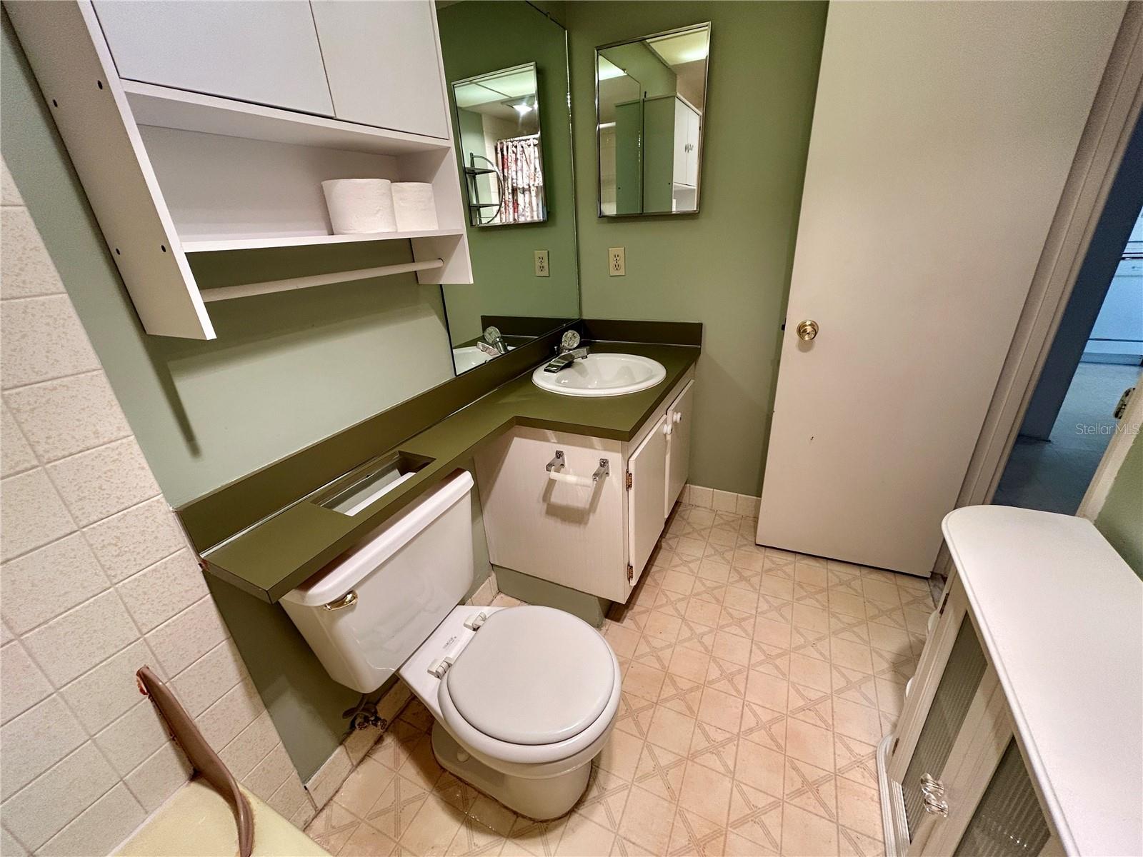 Image 23 of 38 For 6960 20th Avenue N 301