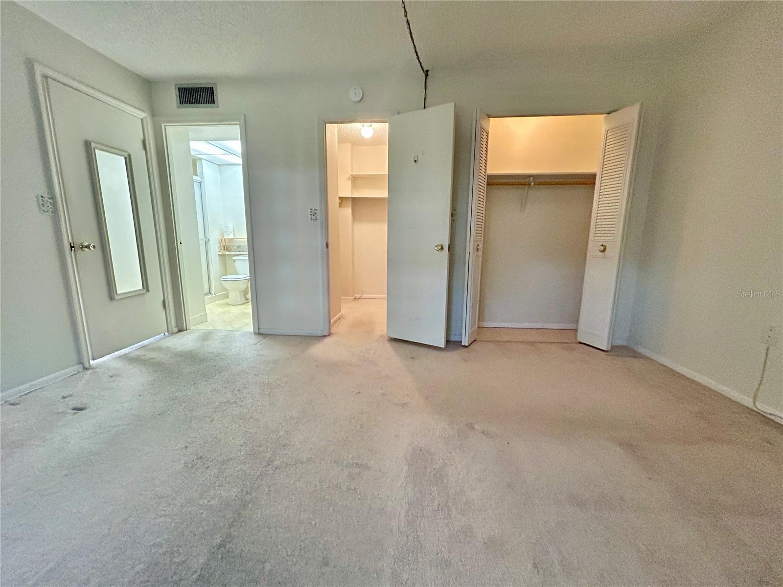 Image 27 of 38 For 6960 20th Avenue N 301