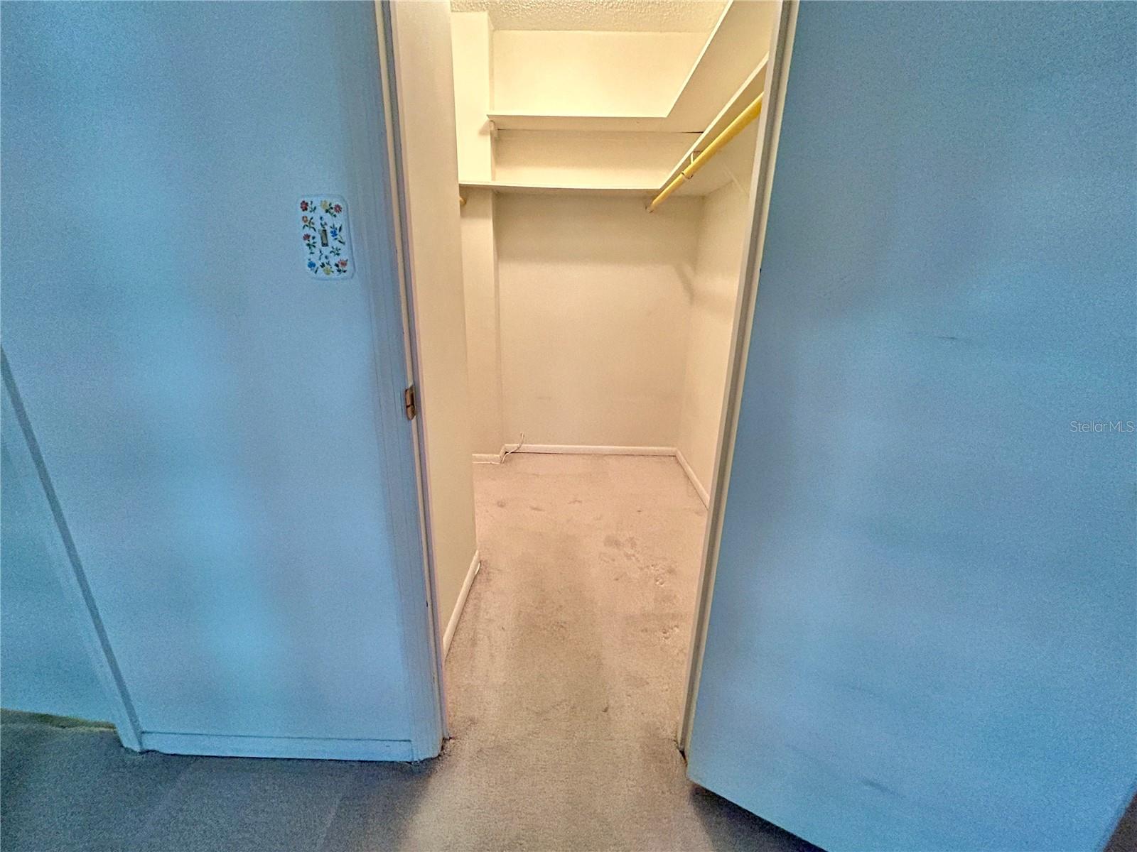 Image 28 of 38 For 6960 20th Avenue N 301