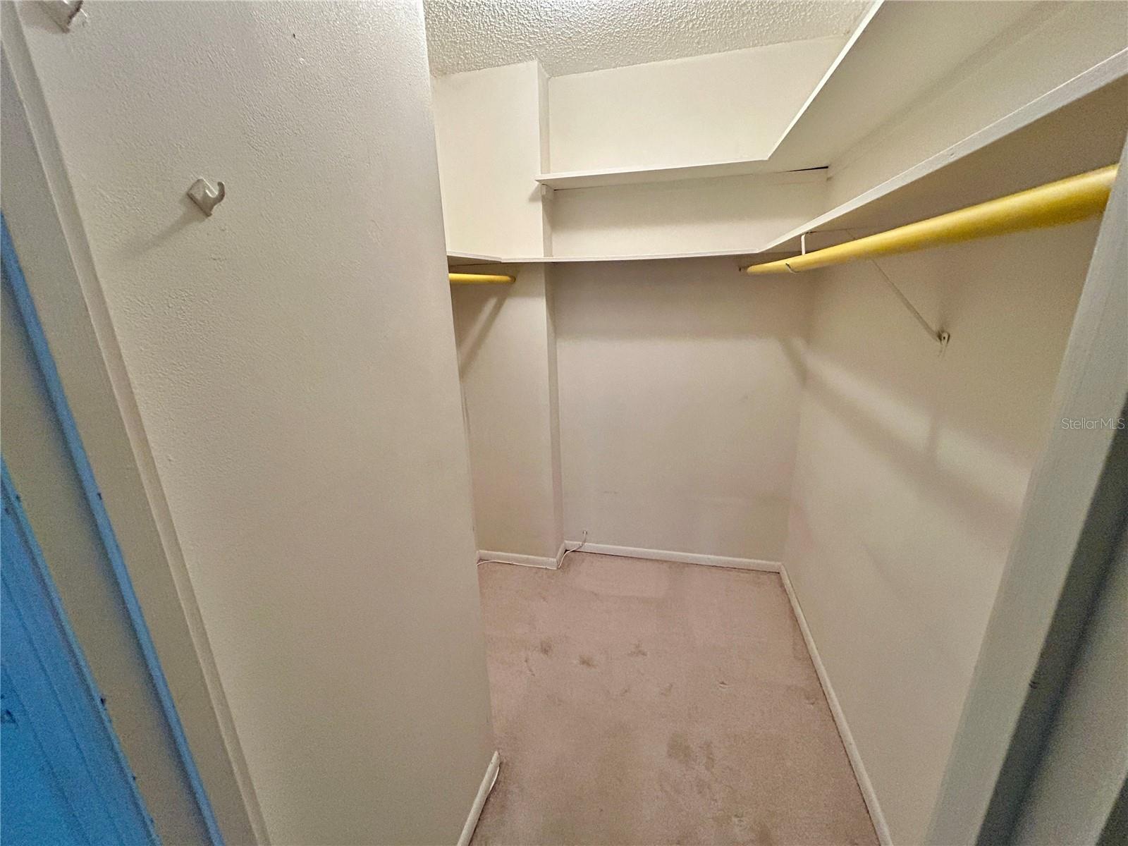 Image 29 of 38 For 6960 20th Avenue N 301