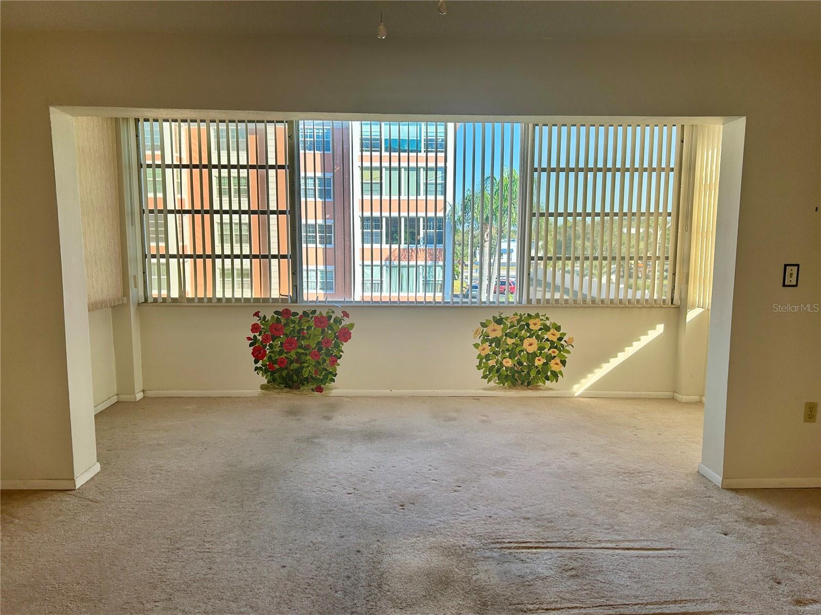 Image 9 of 38 For 6960 20th Avenue N 301