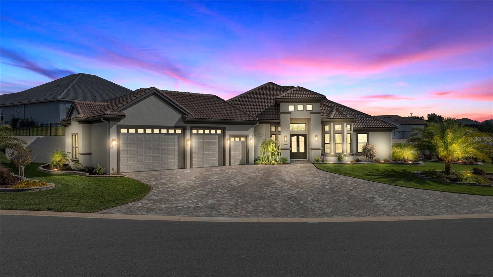 Image 2 of 53 For 1999 Buckmeadow Loop