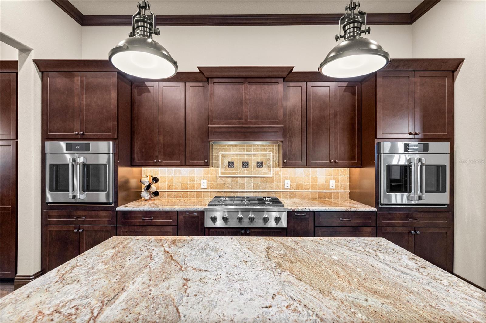 Image 27 of 53 For 1999 Buckmeadow Loop