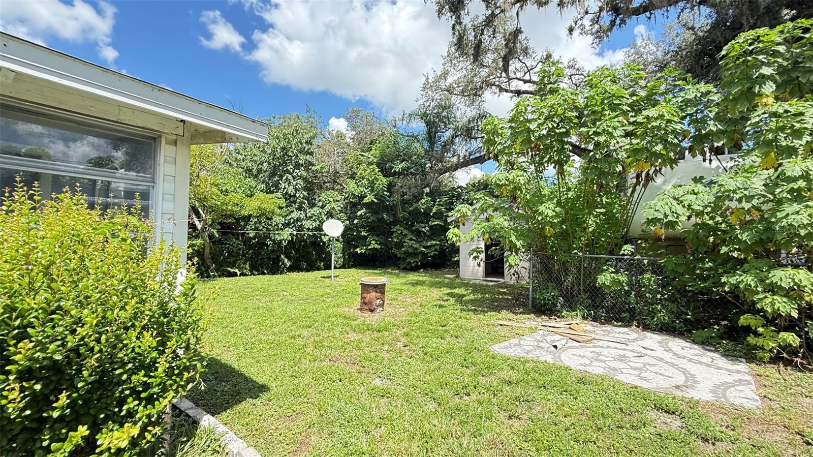 Image 28 of 35 For 4233 Gall Boulevard