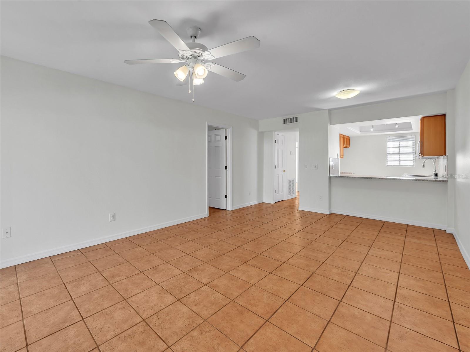 Image 9 of 22 For 4507 Oak Drive P51