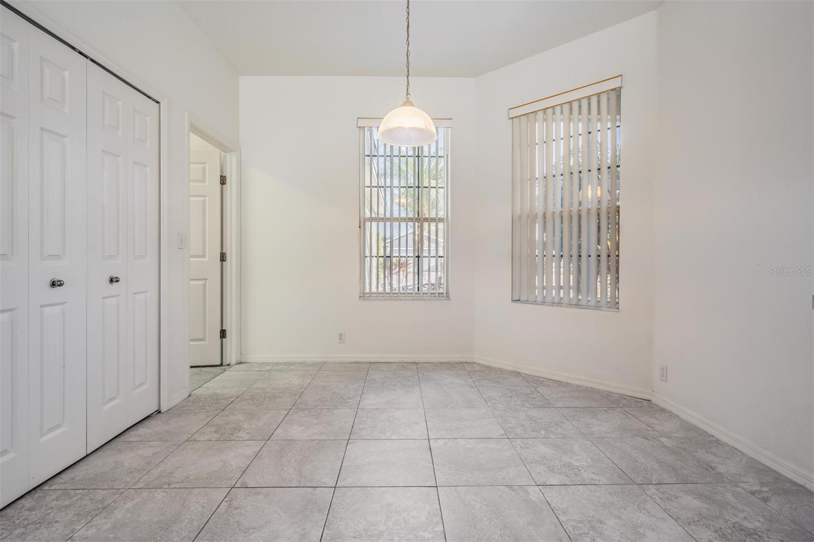 Image 15 of 43 For 3413 Waterlute Way