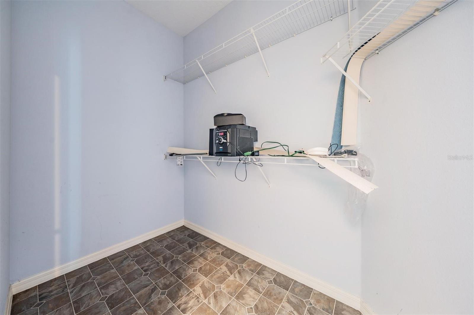 Image 18 of 43 For 3413 Waterlute Way