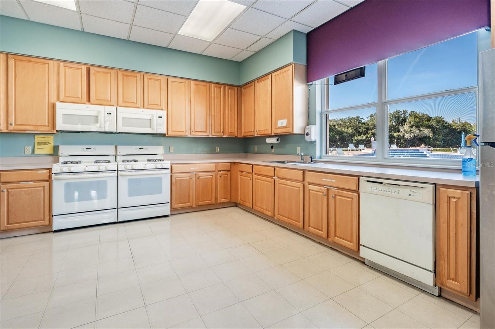 Image 32 of 43 For 3413 Waterlute Way