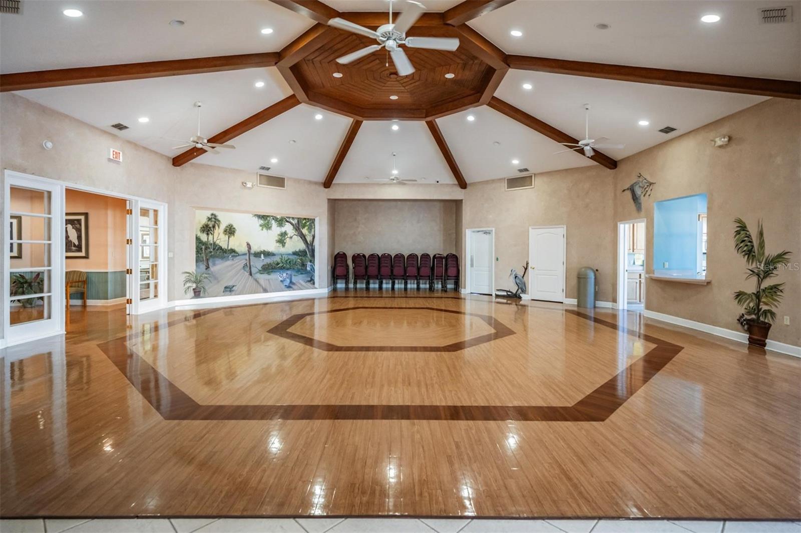 Image 33 of 43 For 3413 Waterlute Way